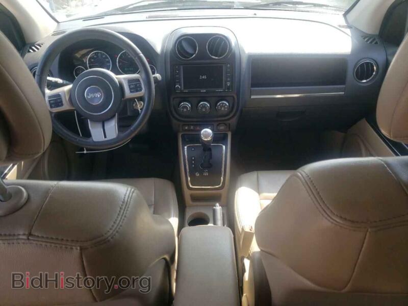 2012 Jeep COMPASS (VIN 1C4NJCCB1CD610312) — фото 8 из 13