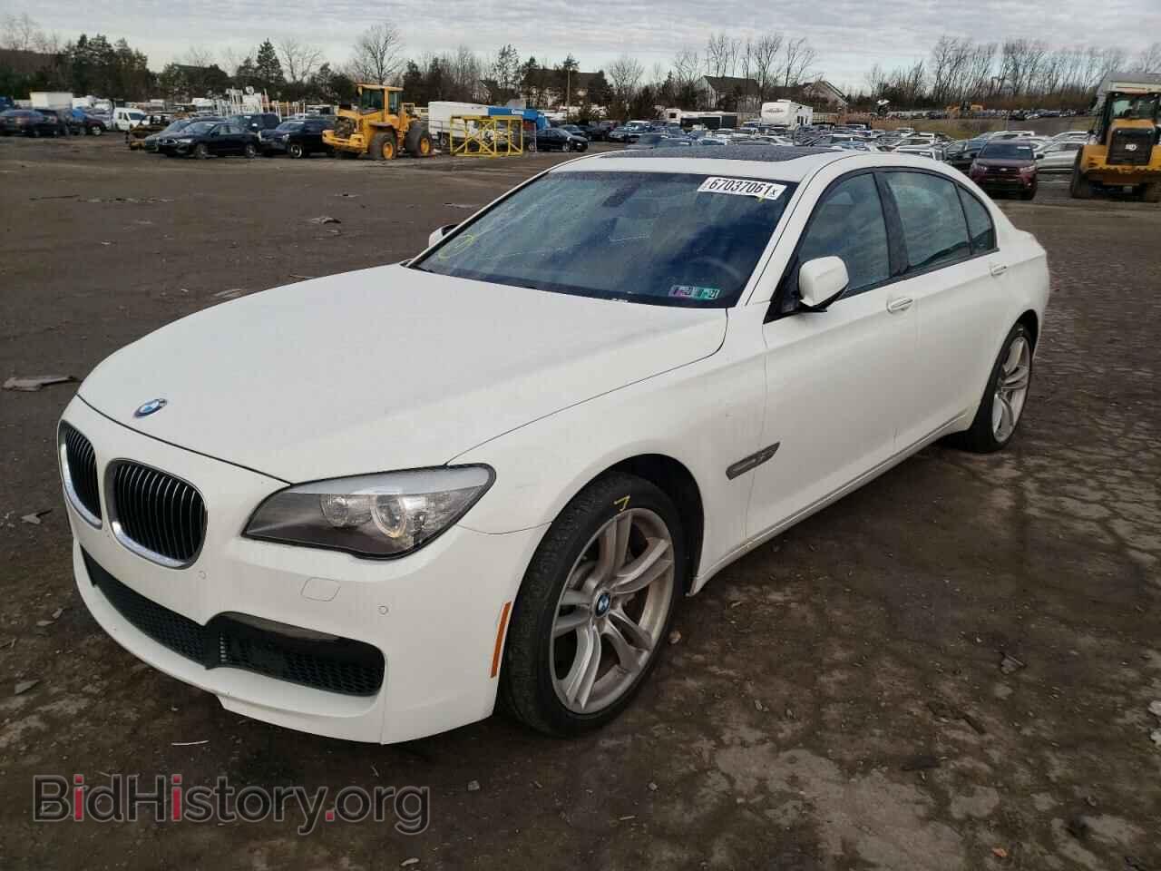 2012 BMW 7 SERIES - VIN: WBAKC8C56CC436048 - Фото 2