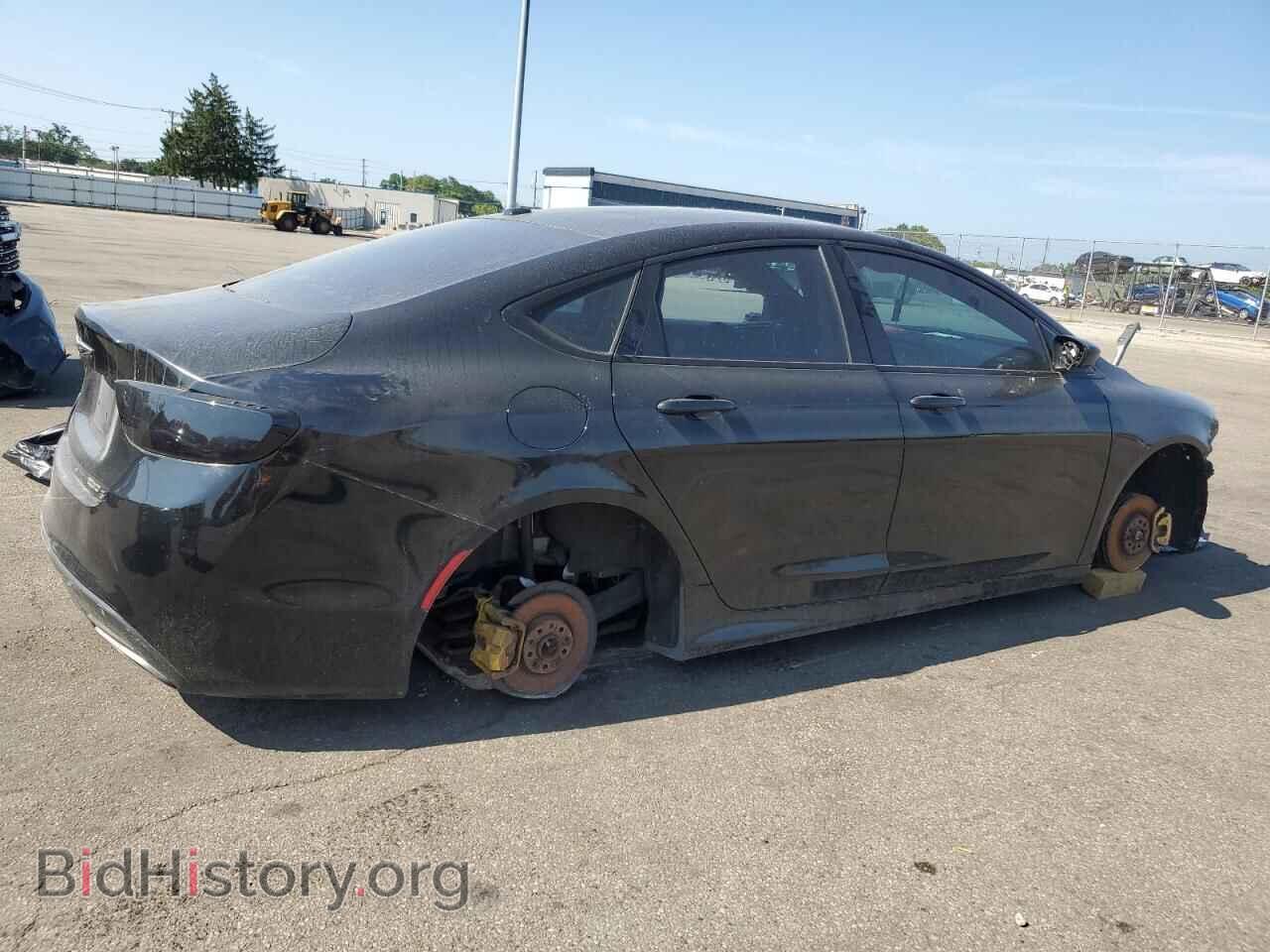 2015 CHRYSLER 200 - VIN: 1C3CCCBB3FN556517 - Фото 3