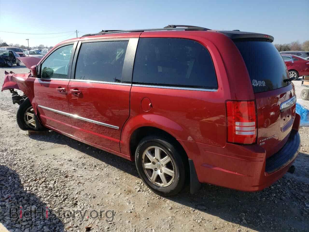 2009 CHRYSLER MINIVAN - VIN: 2A8HR54X79R581750 - Фото 2