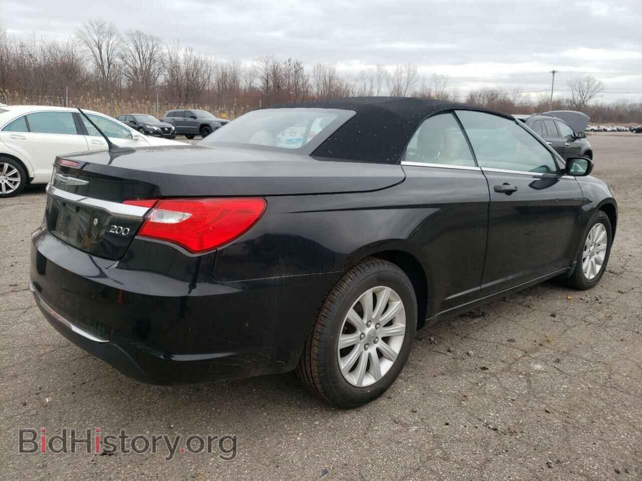 2011 CHRYSLER 200 - VIN: 1C3BC2EB9BN586164 - Фото 3