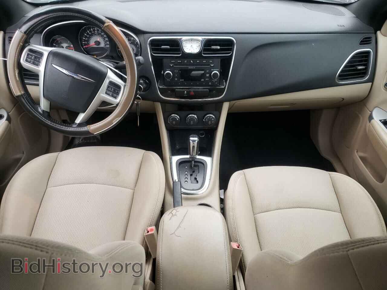 2011 CHRYSLER 200 - VIN: 1C3BC2EB9BN586164 - Фото 8
