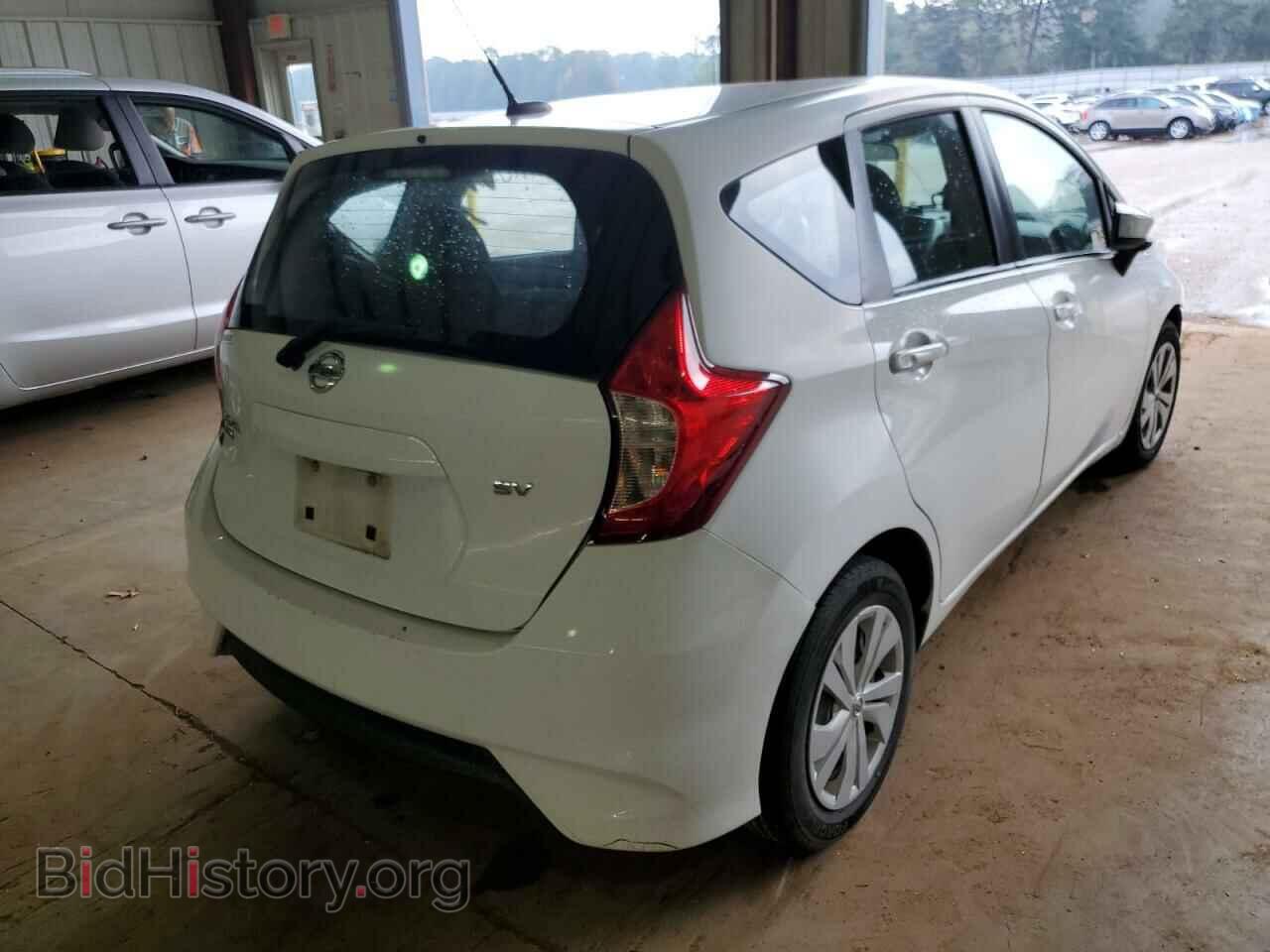 2017 NISSAN VERSA - VIN: 3N1CE2CP0HL362155 - Фото 4
