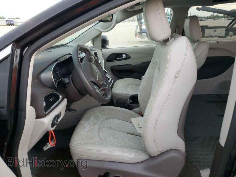 2020 Chrysler PACIFICA (VIN 2C4RC1BG3LR210570) — фото 7 из 14