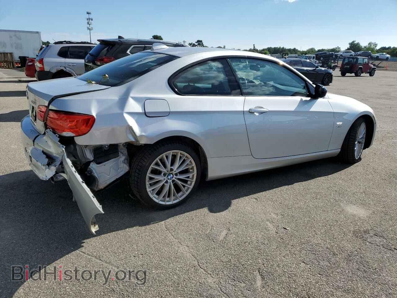 2011 BMW 3 SERIES - VIN: WBAKF9C58BE261768 - Фото 3
