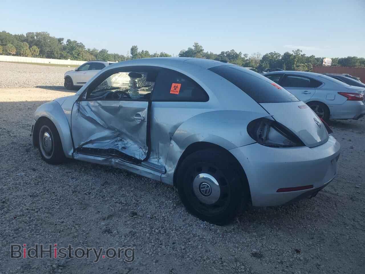 2012 VOLKSWAGEN BEETLE - VIN: 3VWJP7AT2CM629761 - Фото 2