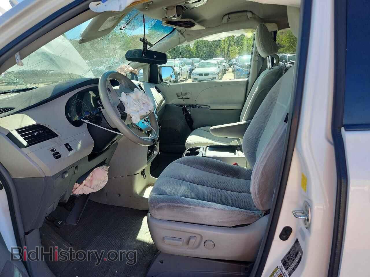 2011 TOYOTA SIENNA - VIN: 5TDKK3DC9BS070847 - Фото 7