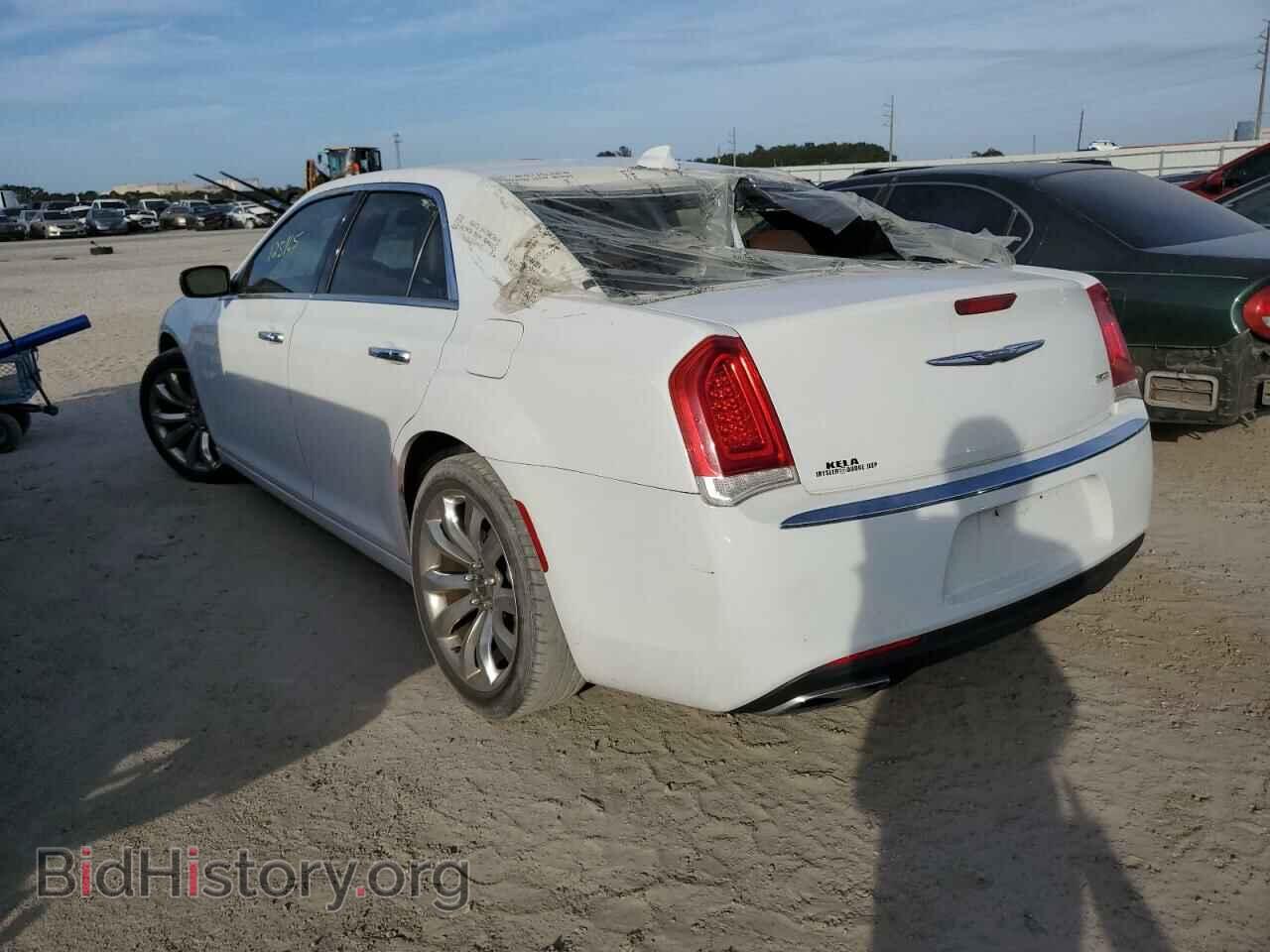 2018 CHRYSLER 300 - VIN: 2C3CCAEG8JH123319 - Фото 3