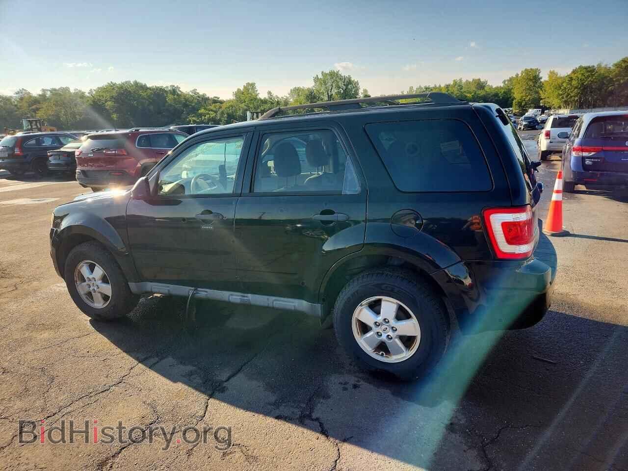 2010 FORD ESCAPE - VIN: 1FMCU9D78AKD41306 - Фото 2