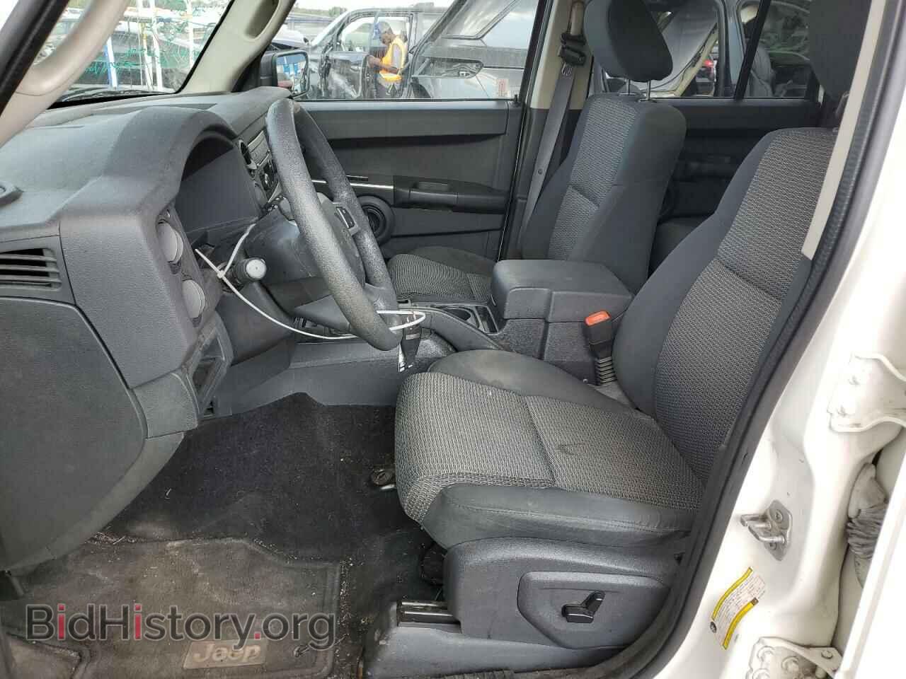 2008 JEEP COMMANDER - VIN: 1J8HG48KX8C129720 - Фото 7
