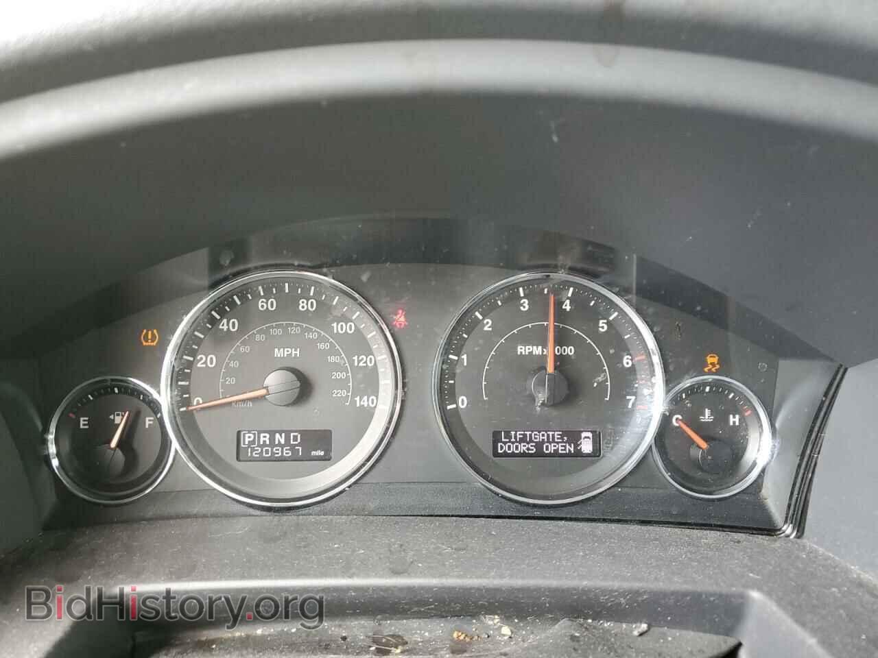 2008 JEEP COMMANDER - VIN: 1J8HG48KX8C129720 - Фото 9