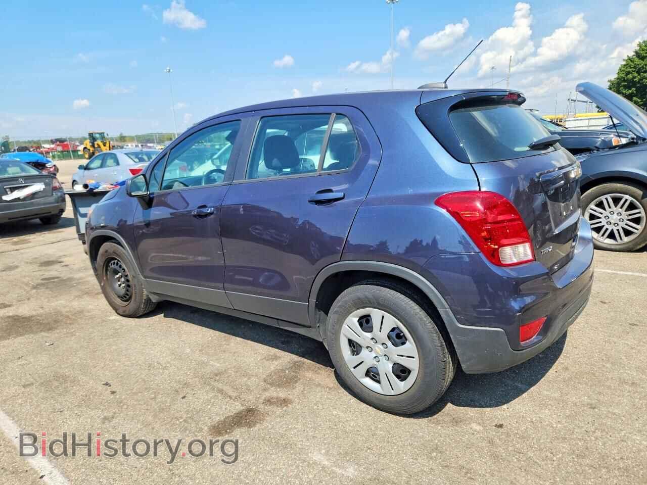 2019 CHEVROLET TRAX - VIN: 3GNCJKSB6KL160482 - Photo 2