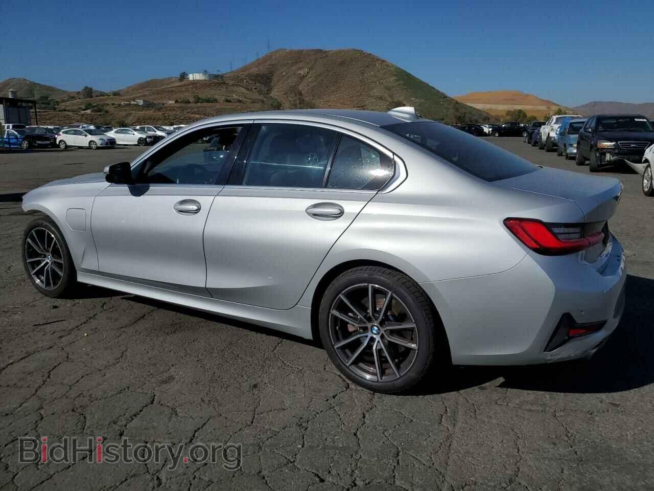 2021 BMW 3 SERIES - VIN: WBA5P7C06MFJ91784 - Фото 2