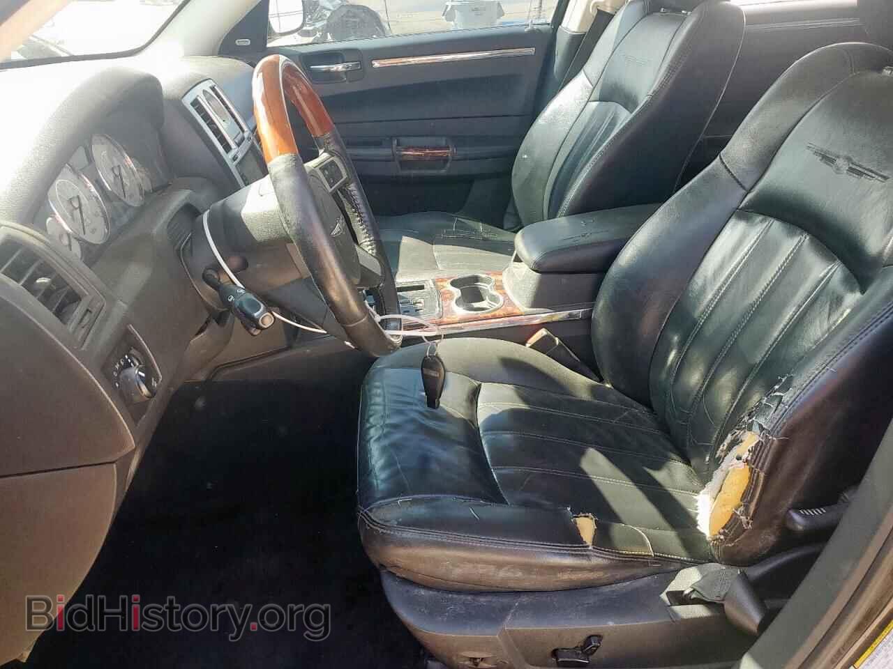 2010 CHRYSLER 300 - VIN: 2C3CA6CT3AH153427 - Фото 7