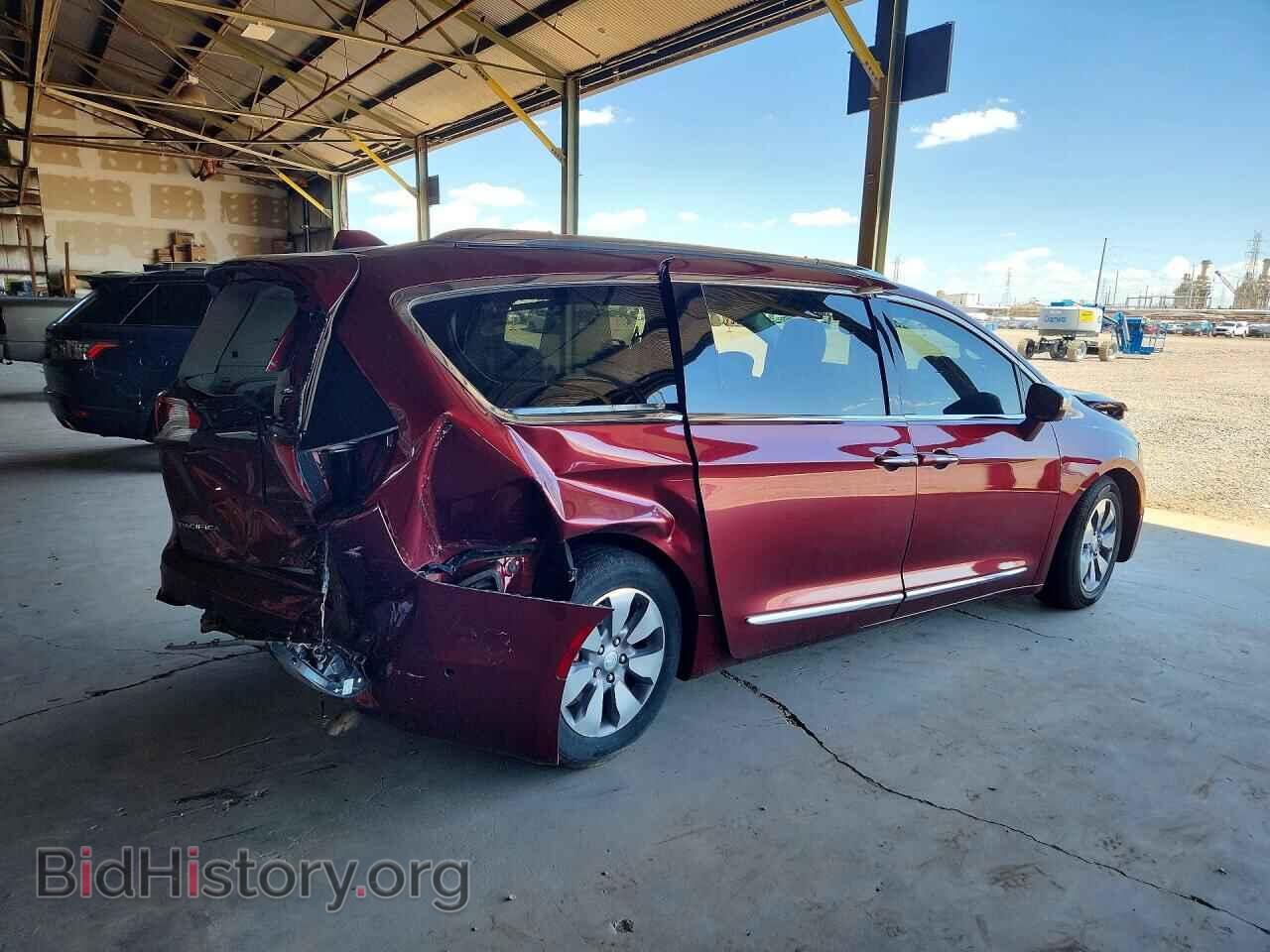 2018 CHRYSLER PACIFICA - VIN: 2C4RC1N77JR183415 - Фото 3