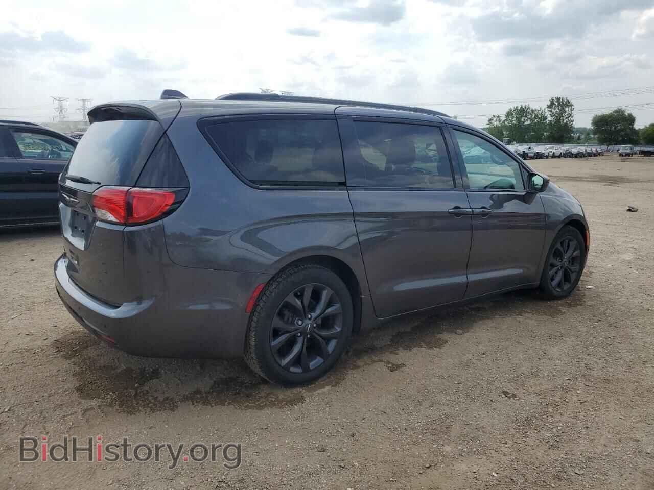 2018 CHRYSLER PACIFICA - VIN: 2C4RC1EG9JR338305 - Фото 3