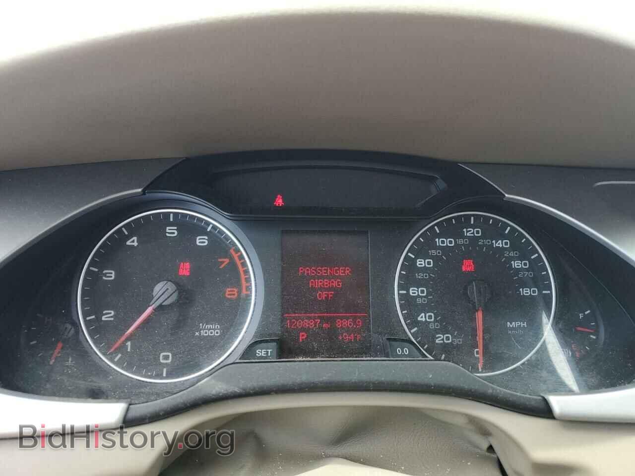 2011 AUDI A4 - VIN: WAUAFAFL2BN044076 - Фото 9