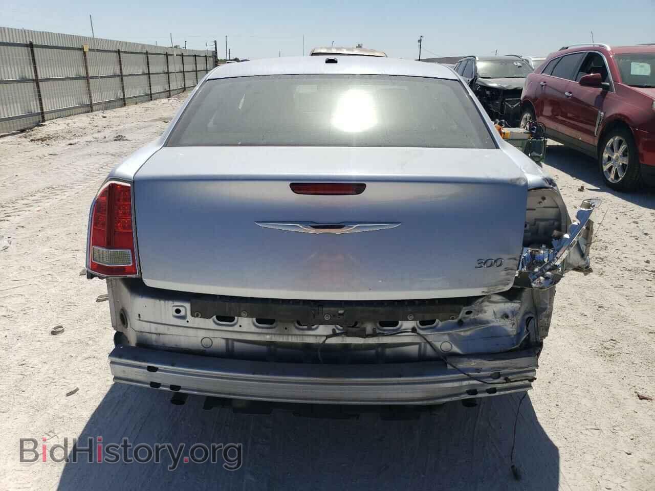 2012 CHRYSLER 300 - VIN: 2C3CCAAG0CH152774 - Фото 6