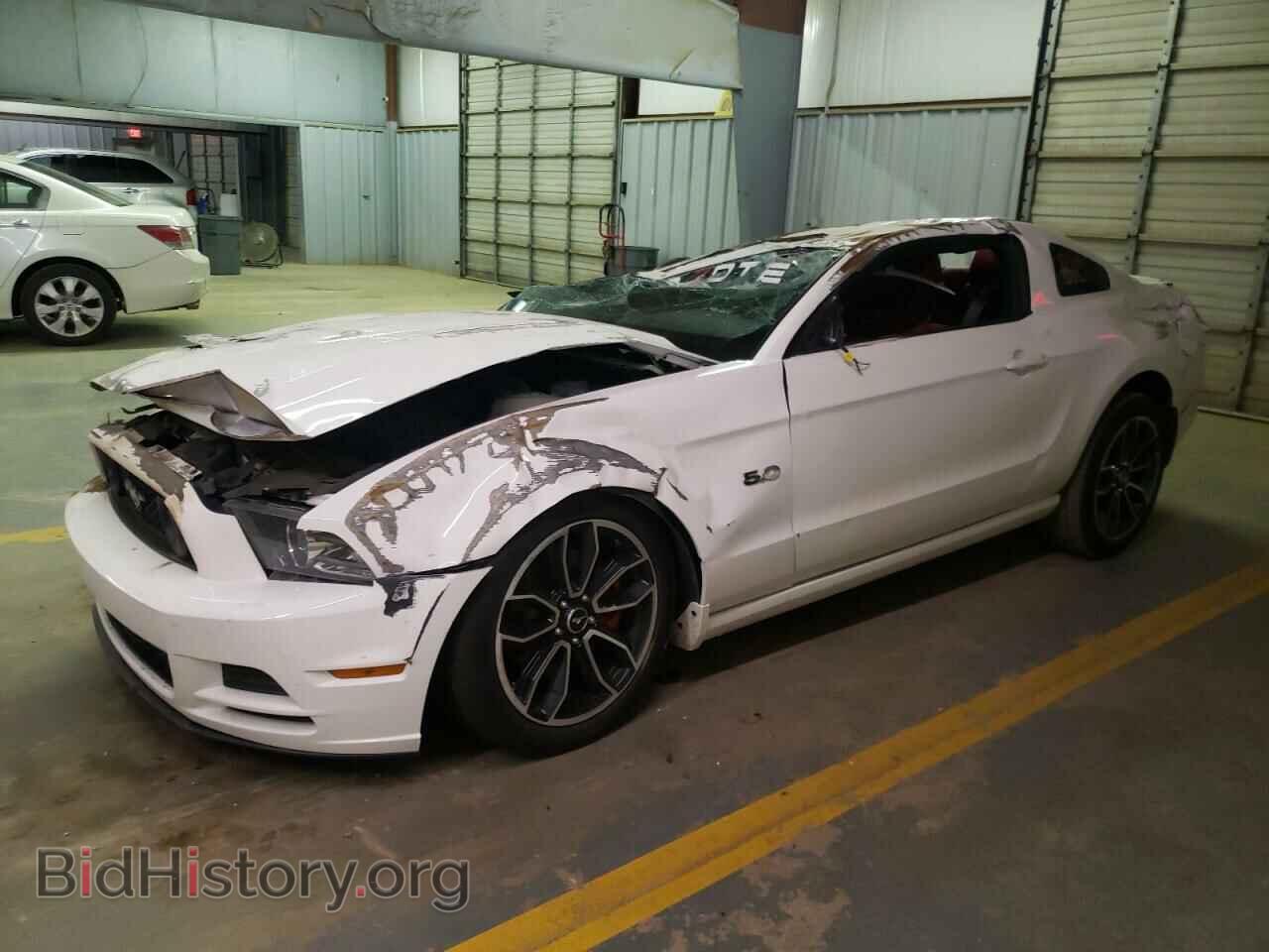 Фотография 1ZVBP8CF5D5268261 - FORD MUSTANG 2013