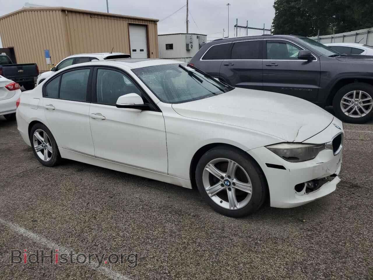 2013 BMW 3 SERIES - VIN: WBA3A5C53DF359681 - Фото 4