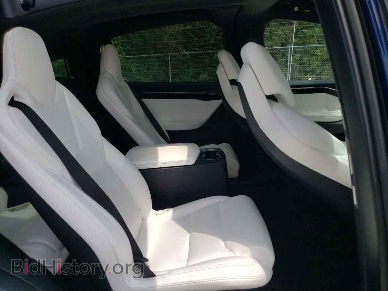 2017 TESLA MODEL X - VIN: 5YJXCBE21HF050303 - Photo 10