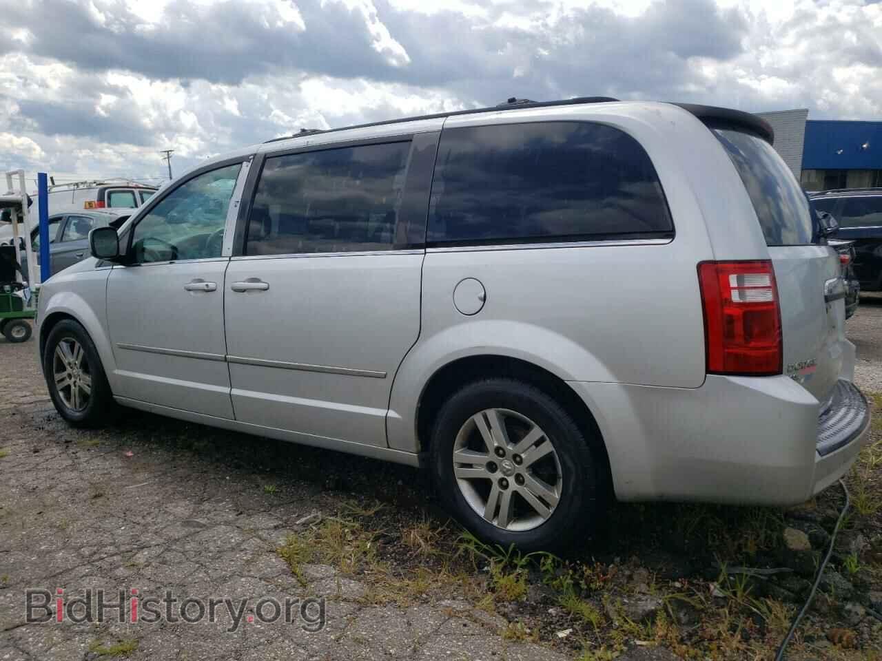 2010 DODGE CARAVAN - VIN: 2D4RN5DX2AR360703 - Фото 2