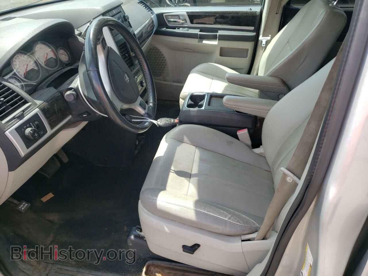 2010 DODGE CARAVAN - VIN: 2D4RN5DX2AR360703 - Фото 7