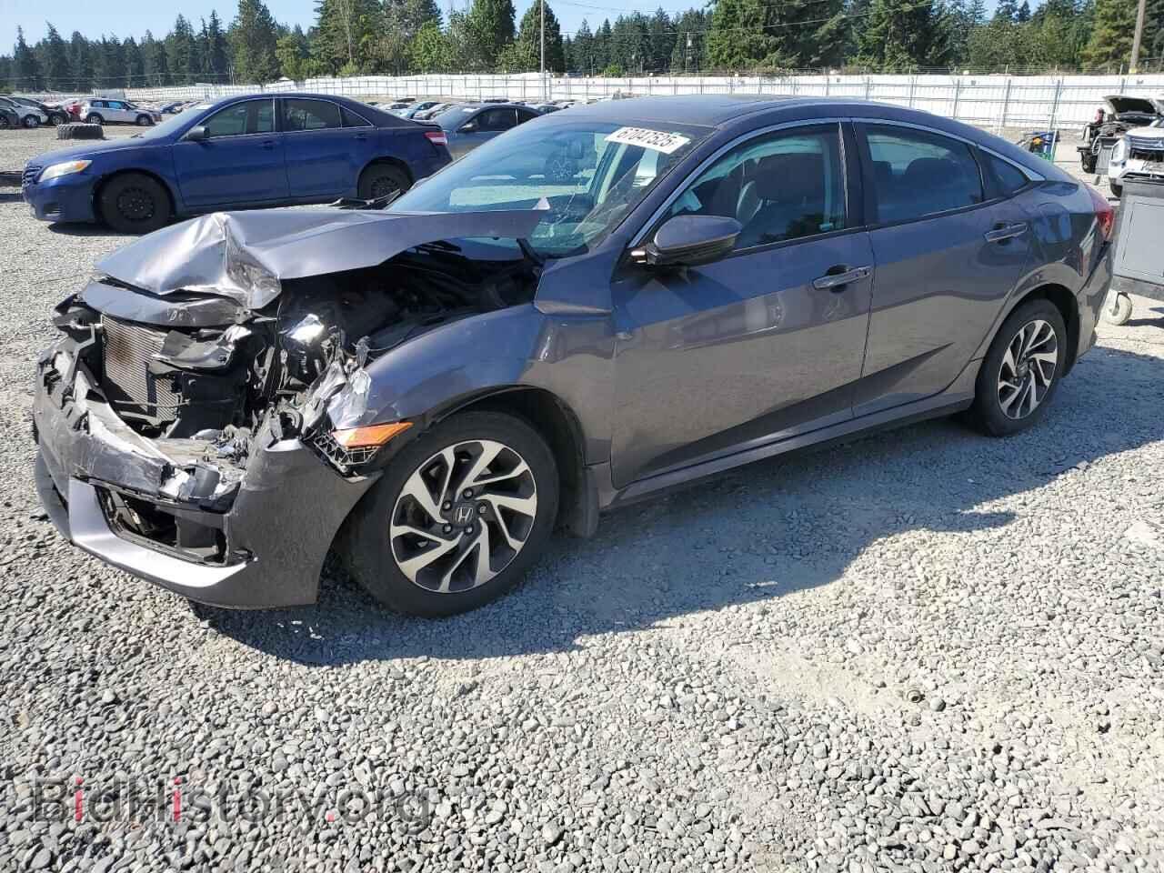Photo 19XFC2F74GE221183 - HONDA CIVIC 2016