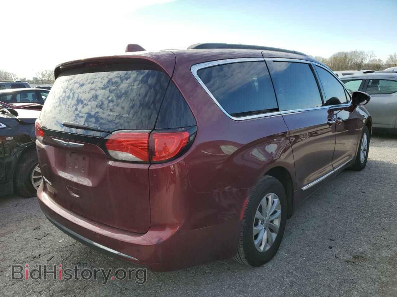 2017 CHRYSLER PACIFICA - VIN: 2C4RC1BG5HR809395 - Фото 4