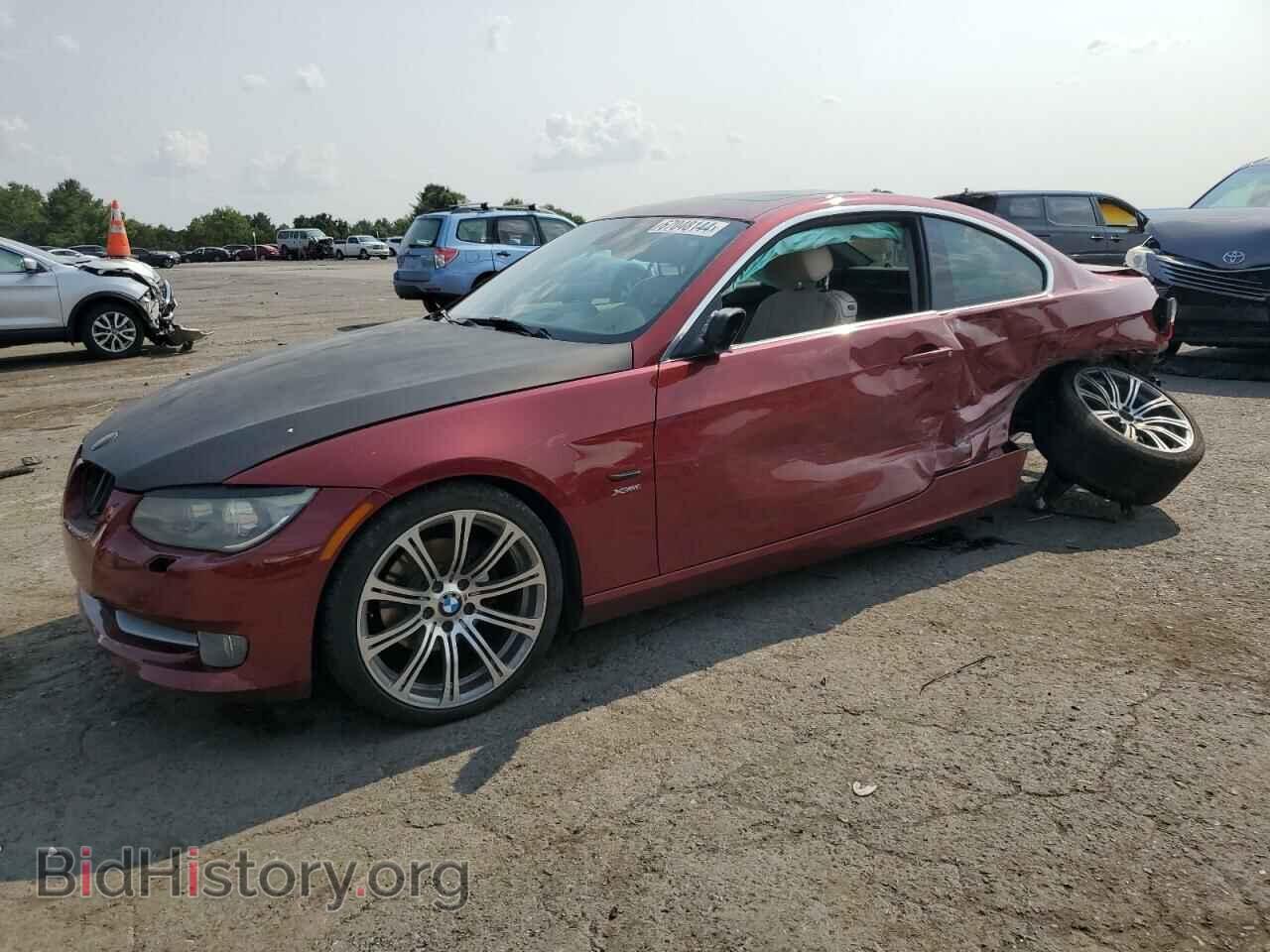 Photo WBAKF5C53BE517663 - BMW 3 SERIES 2011