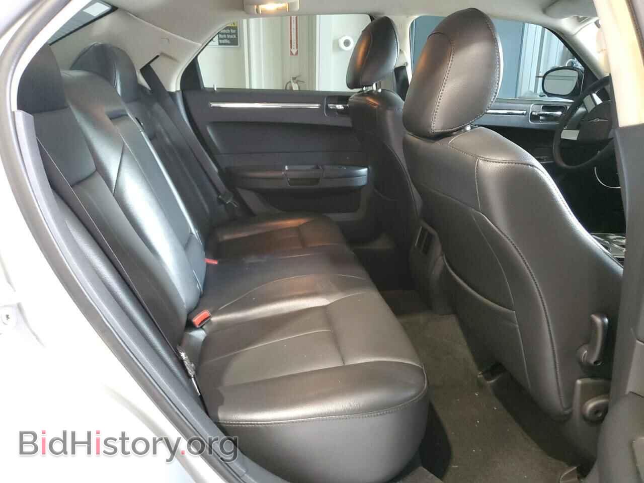 2010 CHRYSLER 300 - VIN: 2C3CA5CV7AH276207 - Фото 10