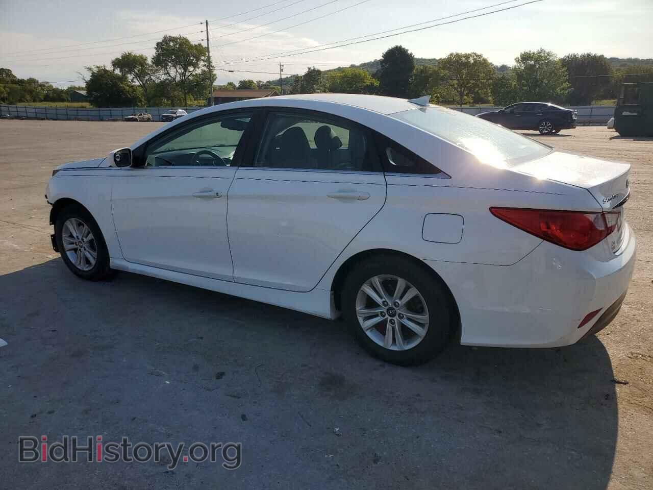 2014 HYUNDAI SONATA - VIN: 5NPEB4AC1EH880295 - Фото 2