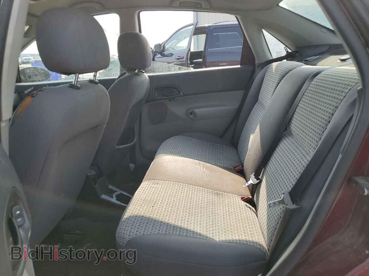 2007 FORD FOCUS - VIN: 1FAHP34N17W196615 - Фото 10