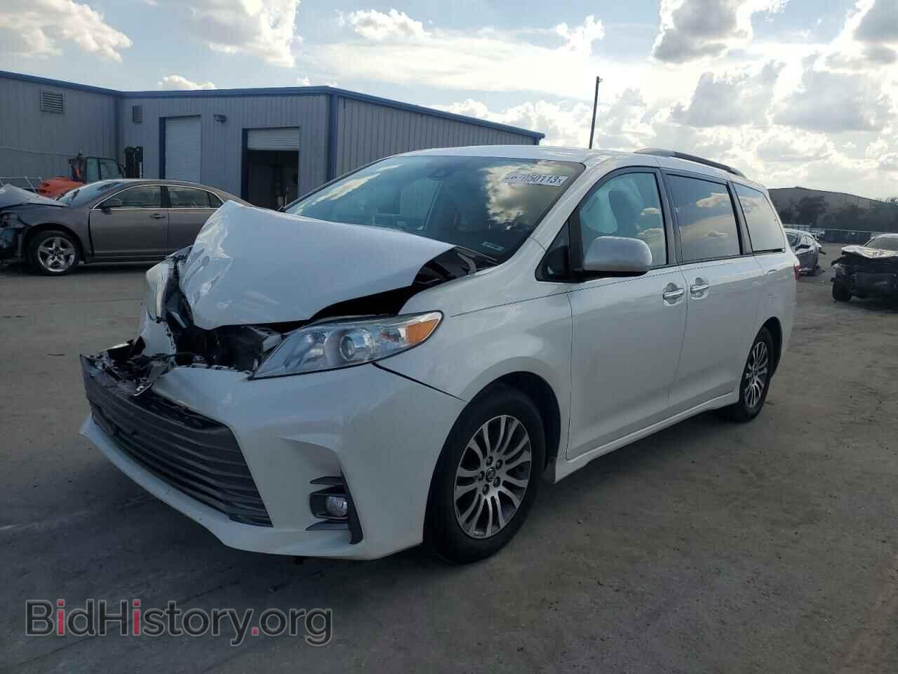 Photo 5TDYZ3DC7LS037384 - TOYOTA All Models 2020