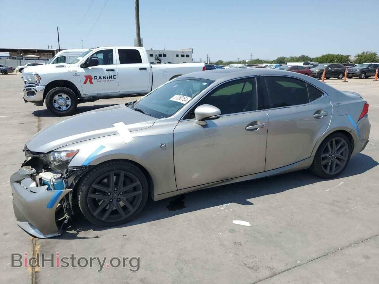 Photo JTHBA1D23G5007057 - LEXUS IS 2016