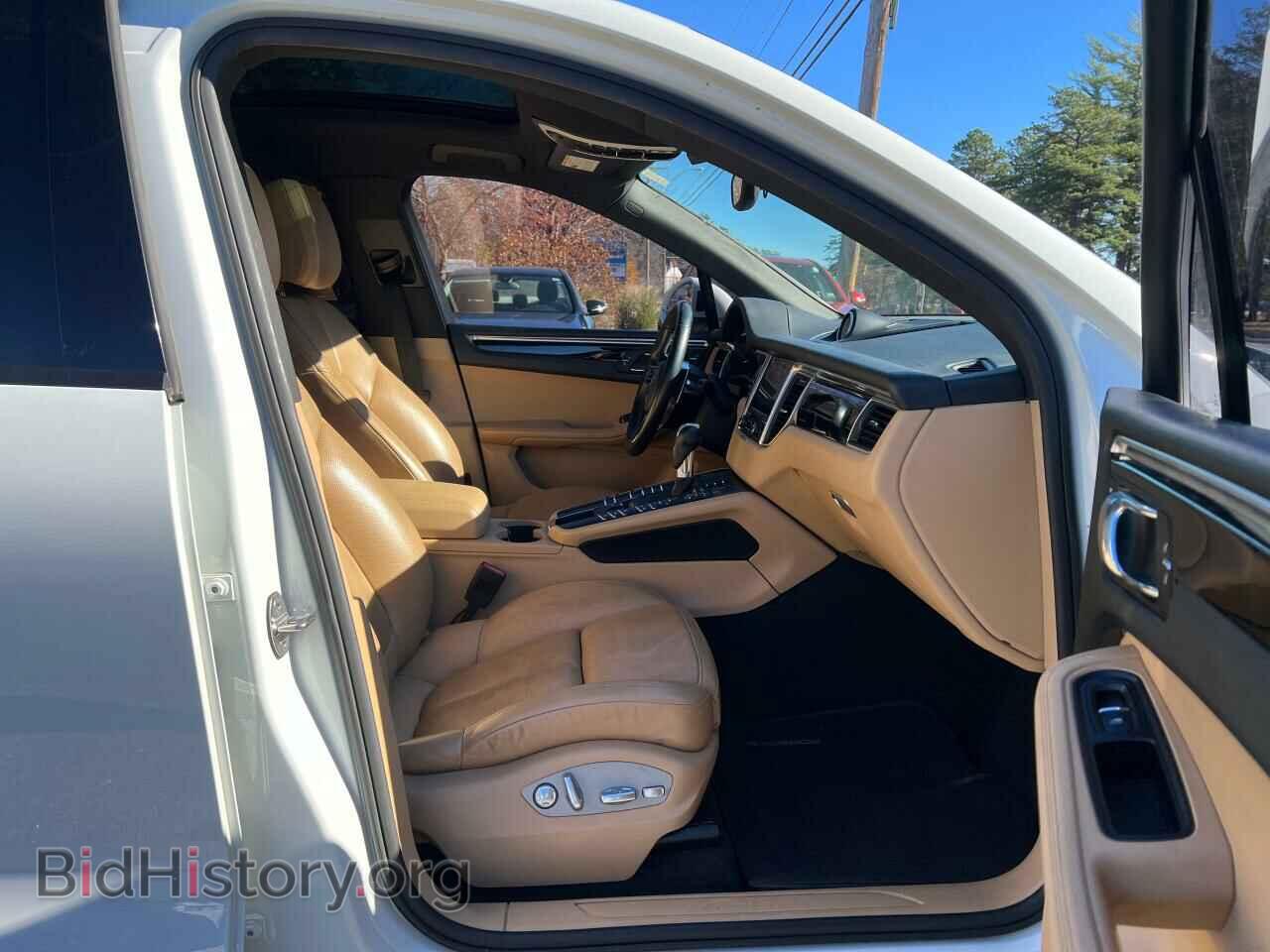 2017 PORSCHE MACAN - VIN: WP1AA2A52HLB82686 - Photo 5