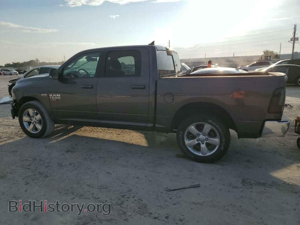 2019 RAM 1500 - VIN: 1C6RR6LT5KS573223 - Фото 2