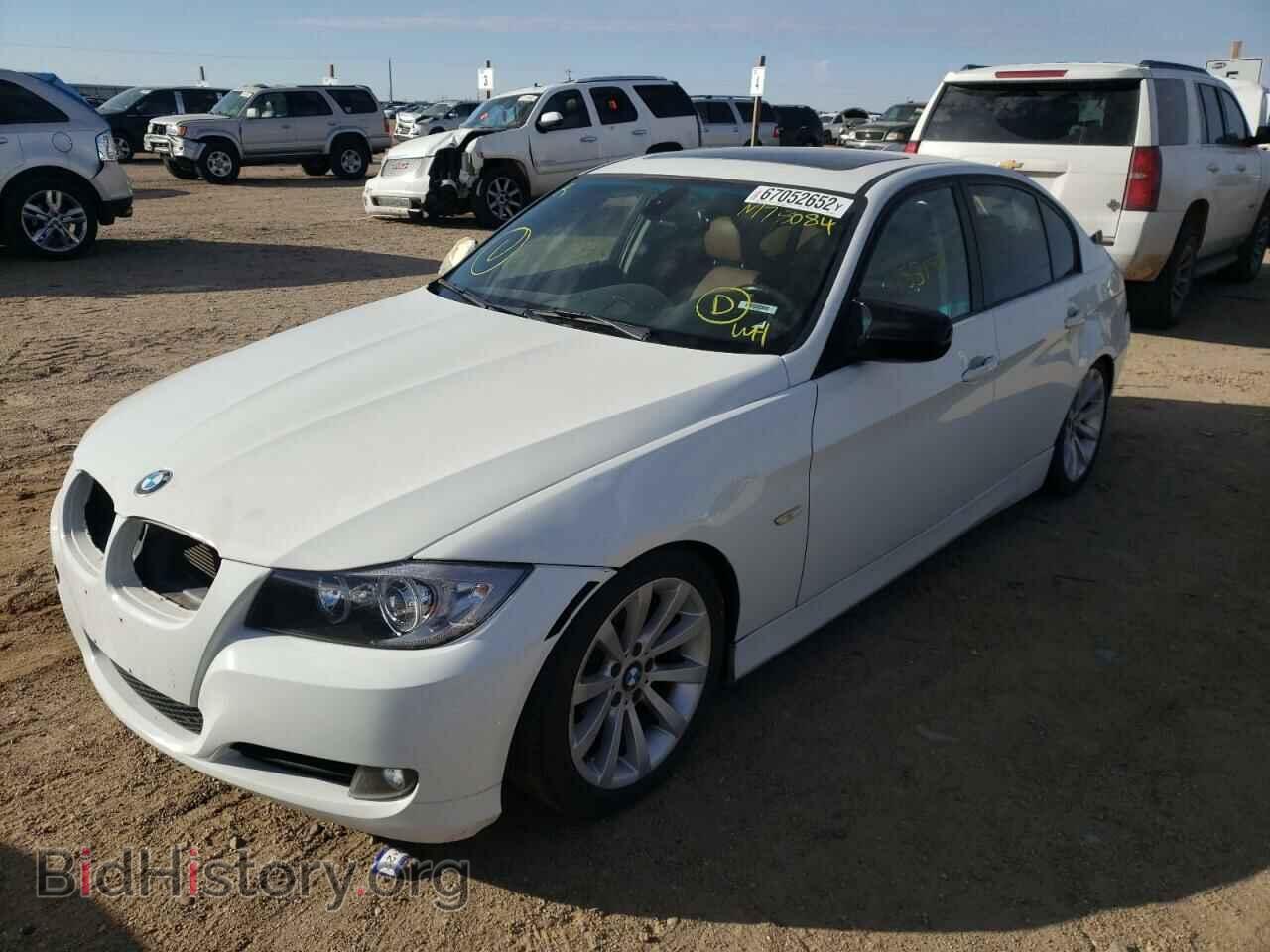2011 BMW 3 SERIES - VIN: WBAPH5G57BNM78084 - Фото 2