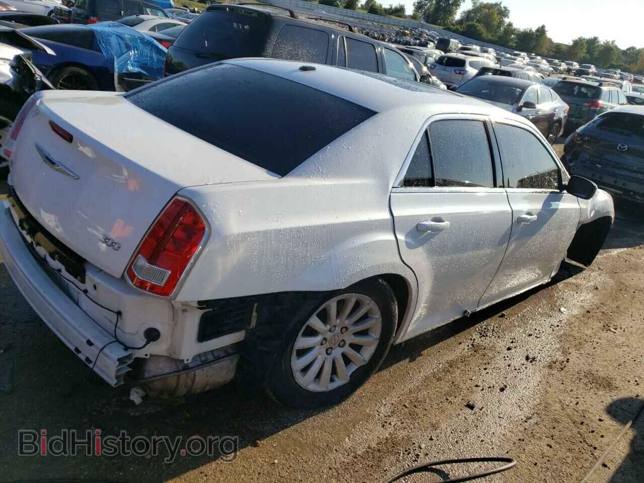 2013 CHRYSLER 300 - VIN: 2C3CCAAG4DH508659 - Фото 3
