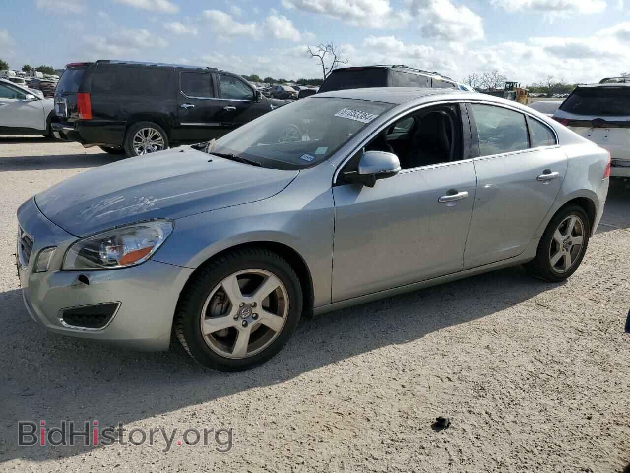 Фотография YV1612FS3D2190621 - VOLVO S60 2013