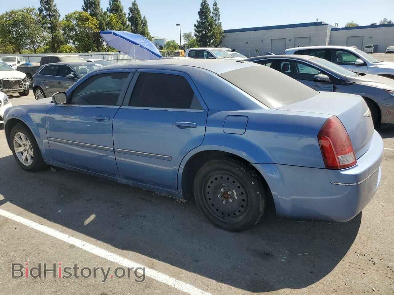 2007 CHRYSLER 300 - VIN: 2C3KA53G17H846188 - Фото 2