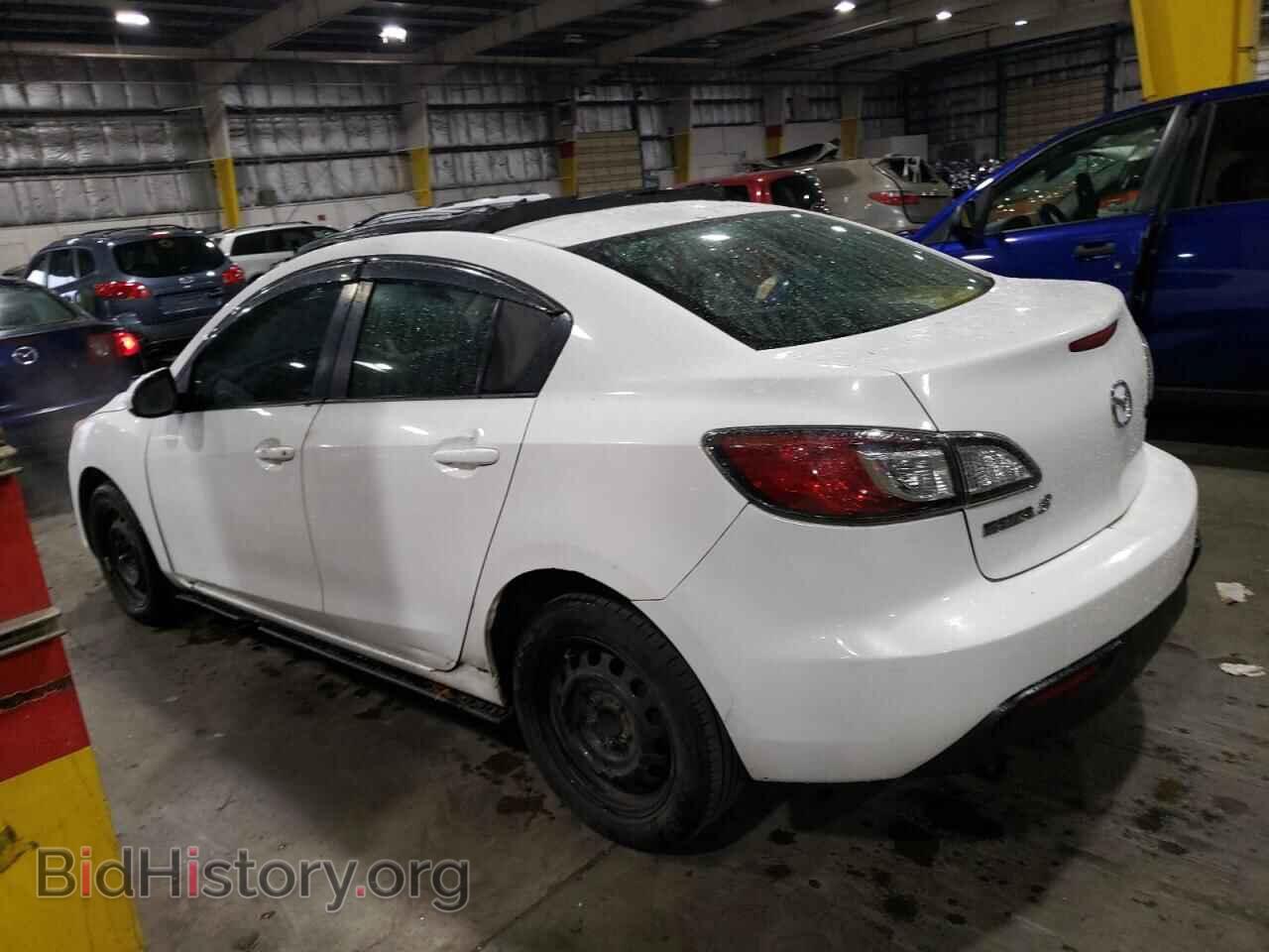 2011 MAZDA 3 - VIN: JM1BL1UG5B1443190 - Фото 2