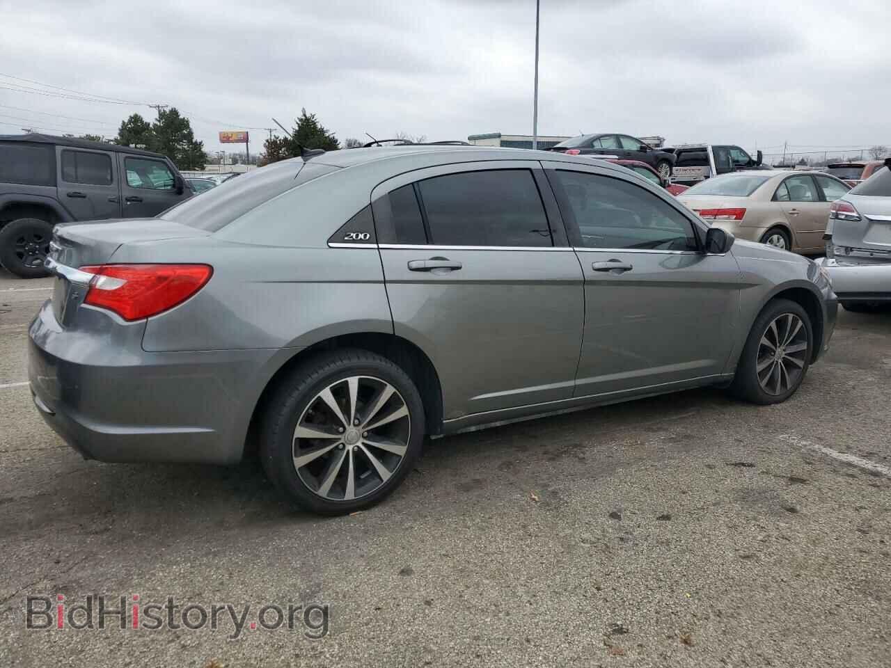 2011 CHRYSLER 200 - VIN: 1C3BC8FG2BN609992 - Фото 3