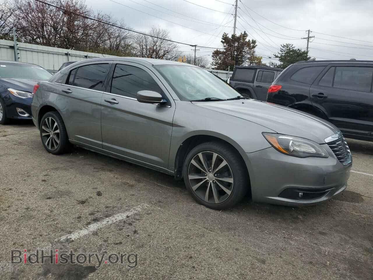 2011 CHRYSLER 200 - VIN: 1C3BC8FG2BN609992 - Фото 4
