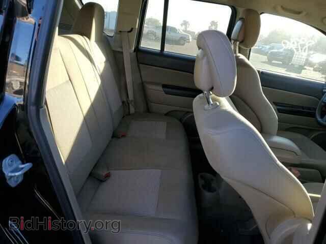 2011 JEEP COMPASS - VIN: 1J4NT1FA3BD176792 - Photo 6