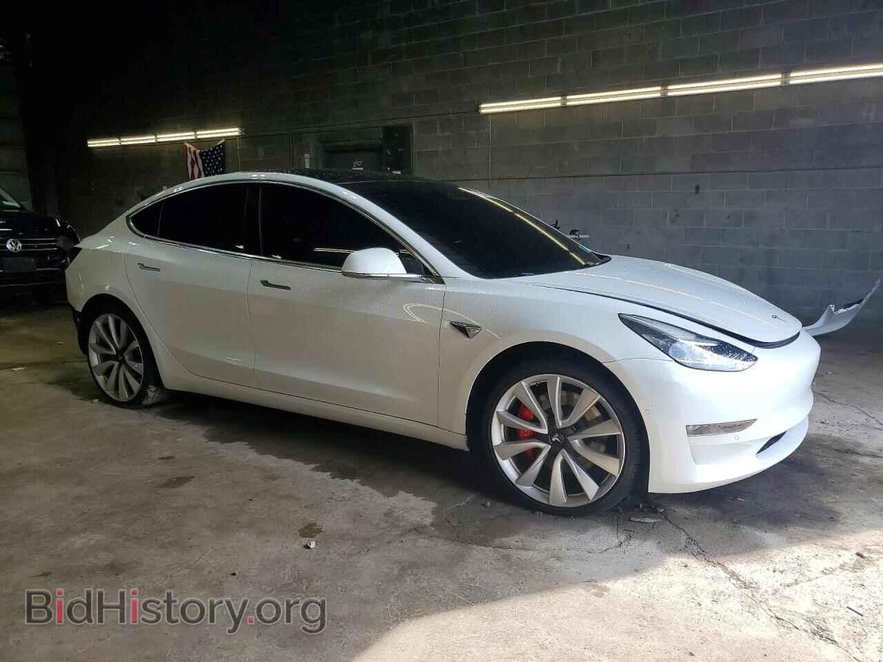 2018 TESLA MODEL 3 - VIN: 5YJ3E1EB8JF106570 - Photo 4