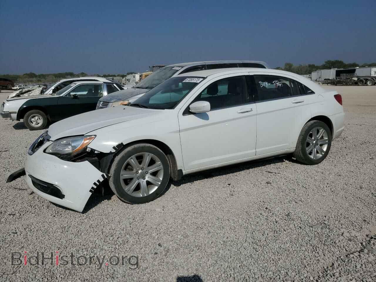 Photo 1C3CCBBBXDN743583 - CHRYSLER 200 2013