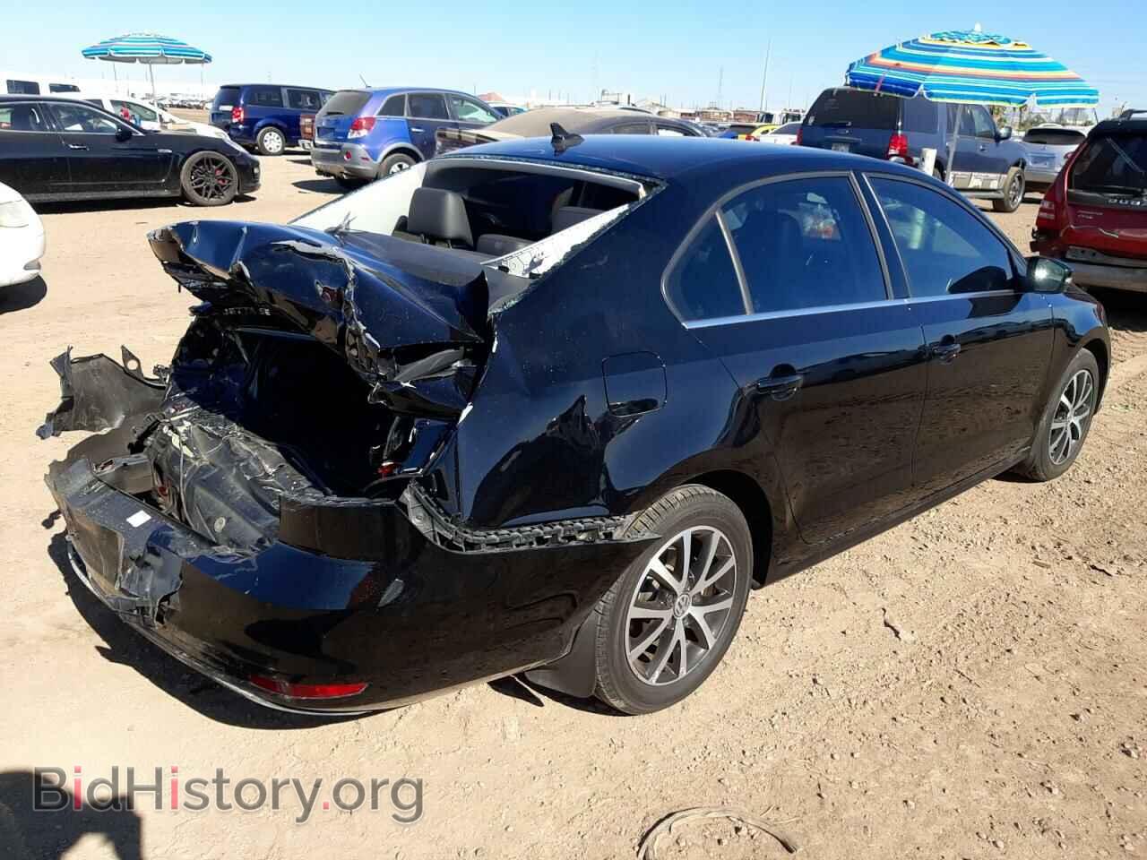 2017 VOLKSWAGEN JETTA - VIN: 3VWDB7AJ7HM400655 - Фото 3