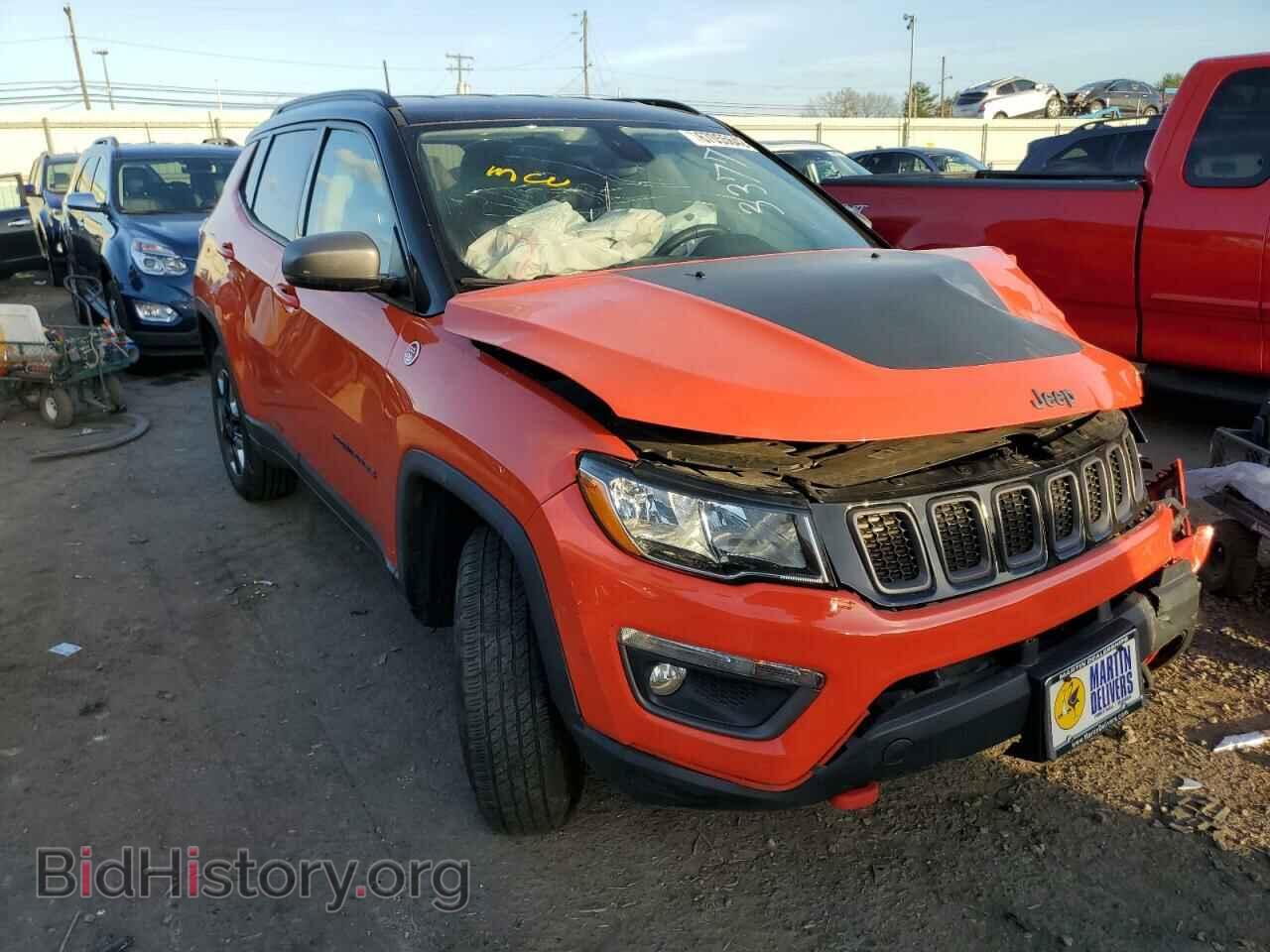 Фотография 3C4NJDDB1JT163377 - JEEP COMPASS 2018