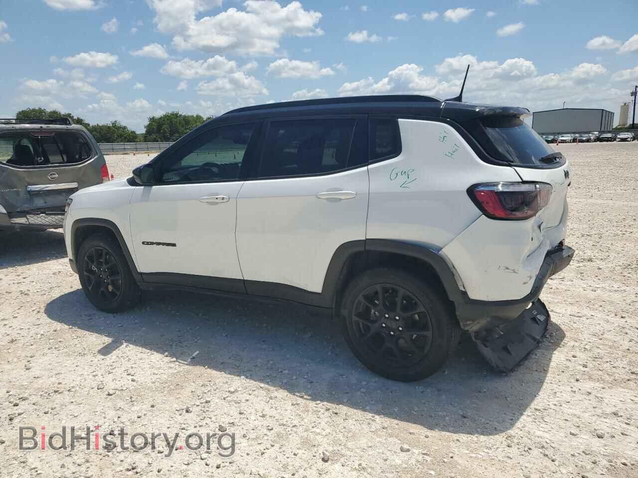 2024 JEEP COMPASS - VIN: 3C4NJDBNXRT602942 - Фото 2